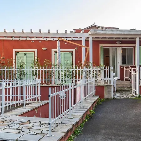 Apartment Sirolo, Trilo Pza Martiri, 2 Aria Condizionata, Posto Auto