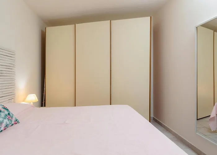 Sirolo, Trilo Pza Martiri, 2 Aria Condizionata, Posto Auto Apartment *